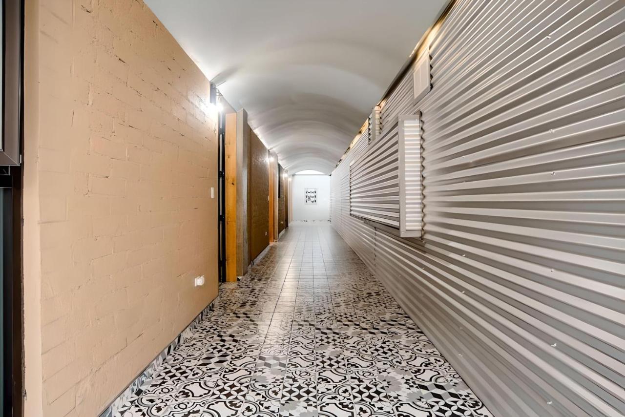 إنسينادا The Studios 22800 المظهر الخارجي الصورة